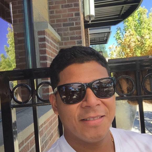 Meet your Posher, Clement - Picture 1 of 1